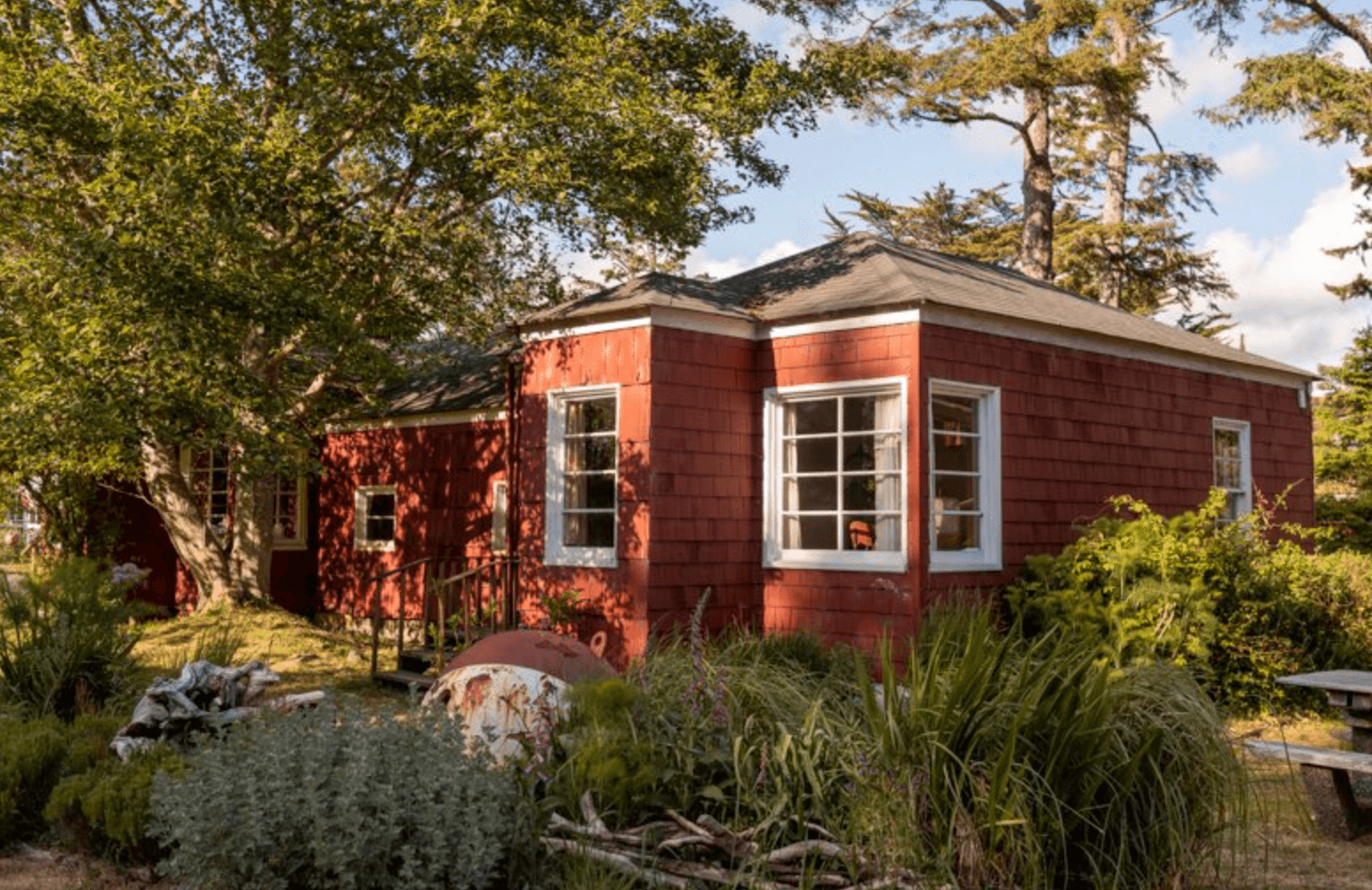 #9 The 40's Cabin
